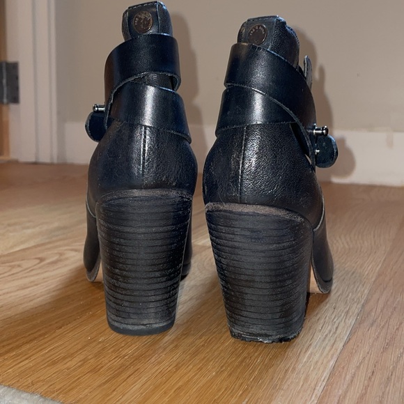 Rag & Bone Harrow Black Leather Ankle Boot. 39 - Picture 6 of 15